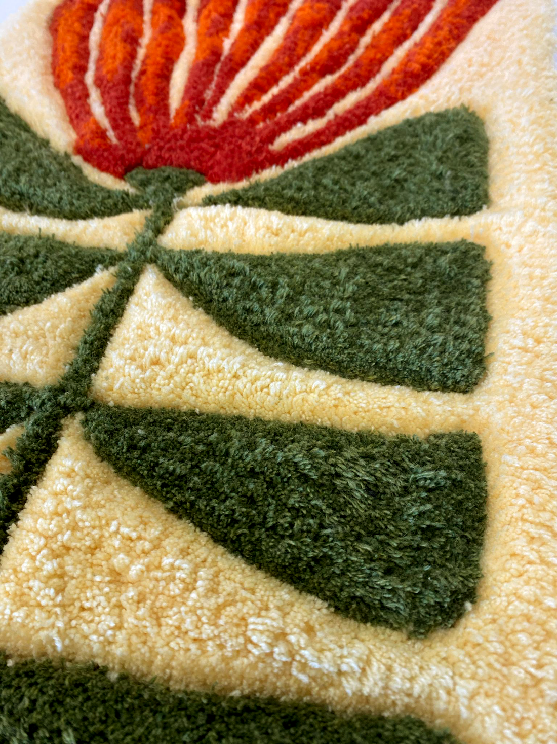 A fleur de peau - Décoration murale en tufting