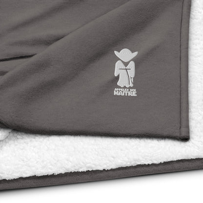 Appelez moi maitre - Couverture sherpa Premium - Brodée